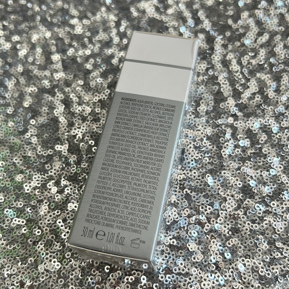 M. Asam VINOLIFT LIPOPEARLS Eye Cream - Picture 5 of 6